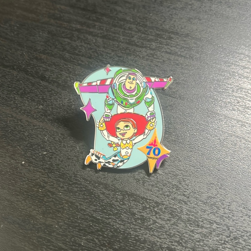 Disneyland 70th Anniversary Mystery Toy Story Buzz And Jessie Disney Pin DLR